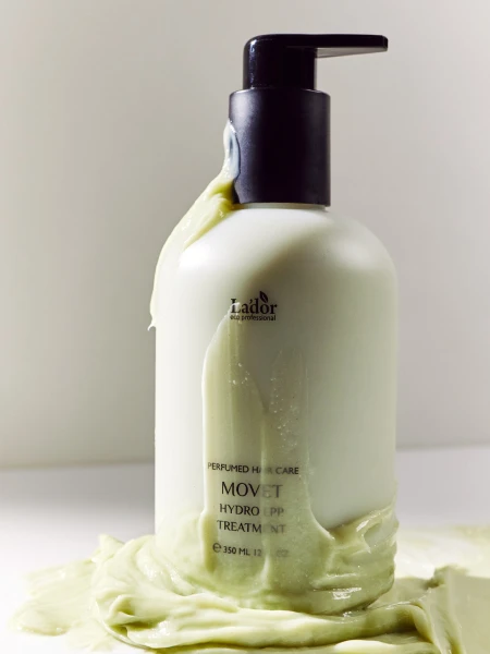 Парфюмированная восстанавливающая маска для сухих и поврежденных волос La’dor Eco Hydro LPP Treatment Movet