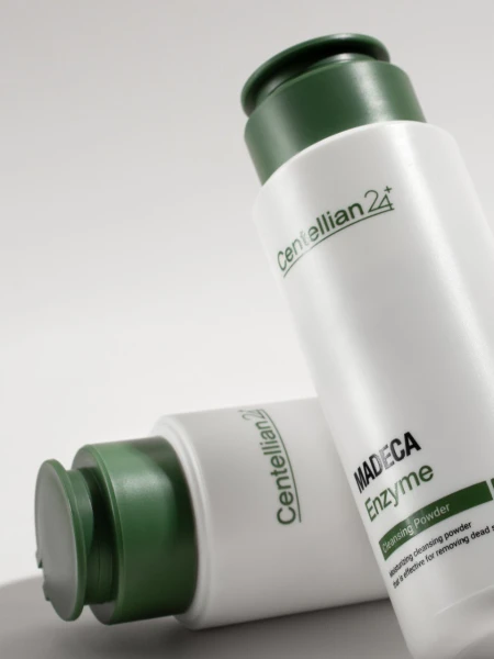 Смягчающая энзимная пудра с ферментами Centellian24 Madeca Enzyme Cleansing Powder