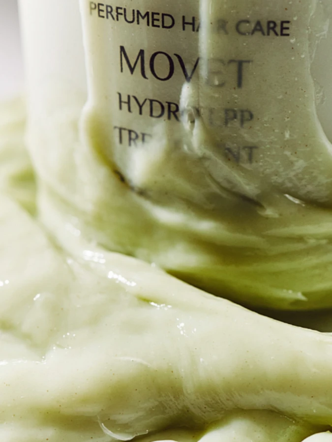 Парфюмированная восстанавливающая маска для сухих и поврежденных волос La’dor Eco Hydro LPP Treatment Movet