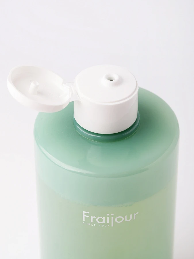 Успокаивающий набор для лица с полынью и кислотами Fraijour