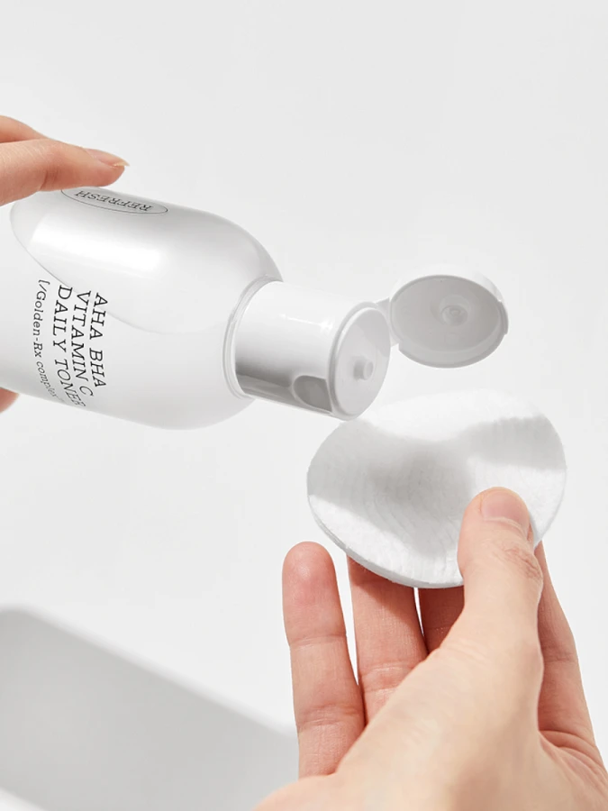 Тонер с кислотами и витамином С Cosrx Refresh AHA BHA Vitamin C Daily Toner