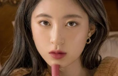 Вельветовый тинт с матовым финишем в оттенке цветочного лепестка rom&nd Zero Velvet Tint 18 Petal Tassel