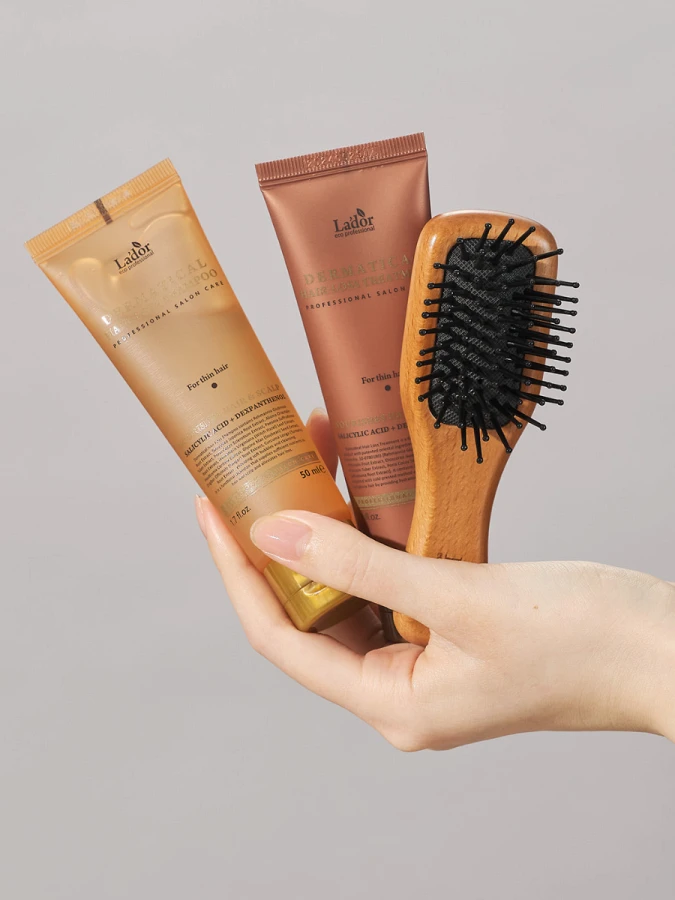 Деревянная расчёска для волос La’dor Mini Wood Paddle Brush