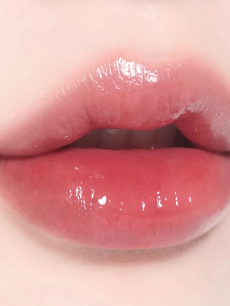 Стойкий глянцевый тинт для губ INGA Water Glow Lip Tint Rosy Rose