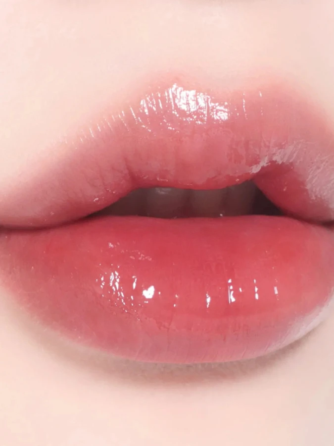 Стойкий глянцевый тинт для губ INGA Water Glow Lip Tint Rosy Rose