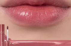 Сочный глянцевый тинт для губ в приглушённом персиковом оттенке rom&nd Juicy Lasting Tint 18 Mulled Peach