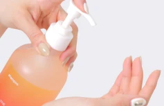 Парфюмированный шампунь для волос с ароматом груши и фрезии JUL7ME Perfume Hair Shampoo Sunset Freesia