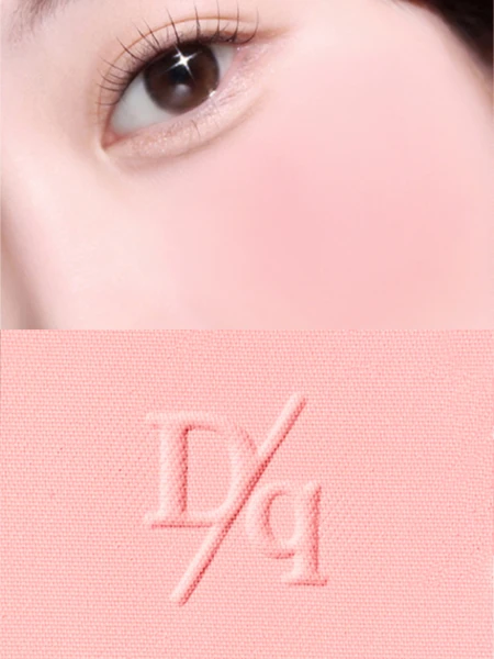 Нежные сухие румяна Dasique Soft Blur Cheek #03 Bubble Coral