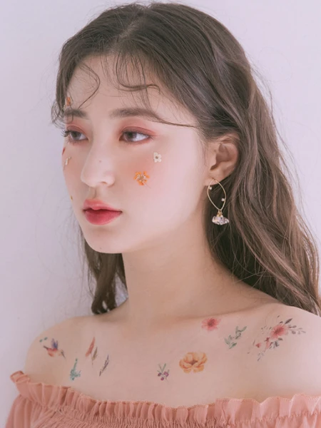 Мини-палетка теней в холодных розовых оттенках rom&nd Better Than Eyes 02 Dry Rose