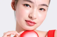 Тональный кушон с сияющим финишем TOCOBO Apple Dewy Fit Cushion 19 Cream