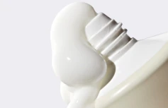 Увлажняющий крем для рук и ногтей Ma:nyo Hand & Nail Treatment Cream