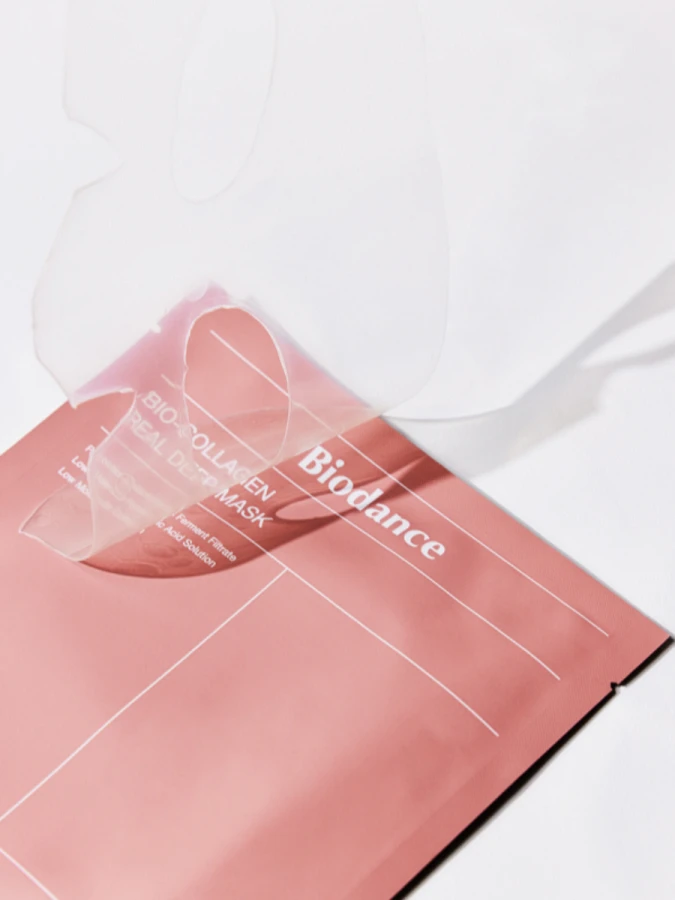 Глубокоувлажняющая гидрогелевая маска с коллагеном и ферментами Biodance  Bio-Collagen Real Deep Mask