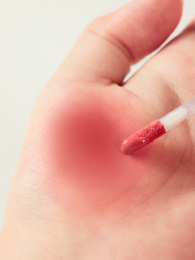 Жидкий тинт для губ Dasique Cream De Rose Tint #04 Redwood