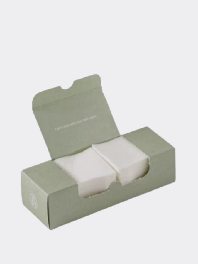 Балансирующий тонер с экстрактом комбучи в наборе с хлопковыми дисками KAINE Kombu Balancing Ampoule Toner