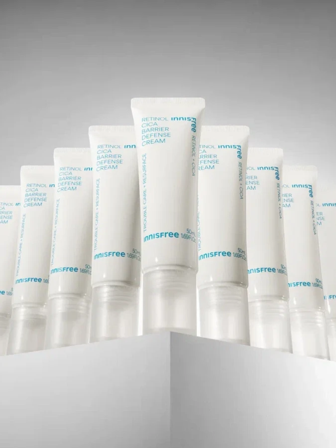 Успокаивающий крем для лица с ретинолом и экстрактом центеллы innisfree Retinol Cica Barrier Defense Cream