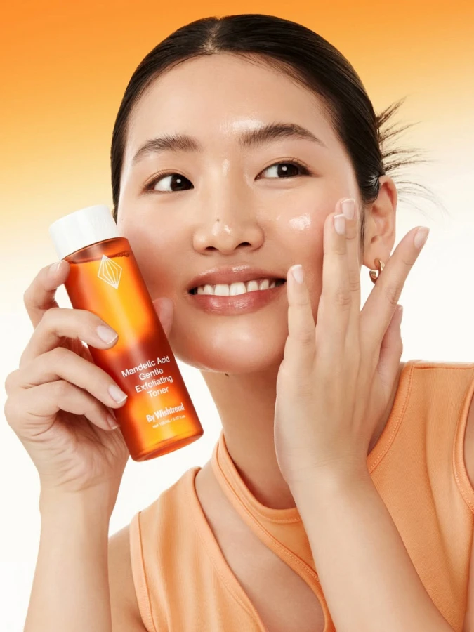 Пилинг-тонер на основе миндальной кислоты By Wishtrend Mandelic Acid Gentle Exfoliating Toner