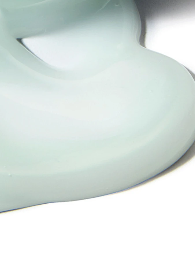 Тонизирующая спрессованная сыворотка-крем TRAVEL Blithe Pressed Serum Crystal Iceplant