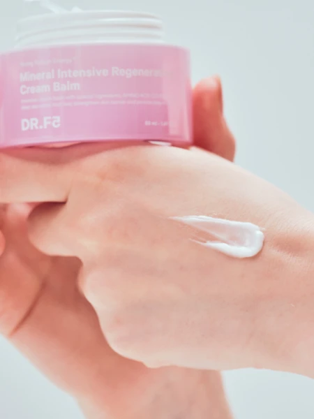 Витализирующий питательный крем с морскими минералами DR.F5 Mineral Intensive Regenerating Cream Balm