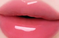 Интенсивный глянцевый блеск для губ fwee 3D Voluming Gloss B09 Lychee 70%