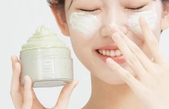 Очищающая крем-пенка для умывания с яблочным уксусом Ariul Apple Cider Whipping Cream Cleanser