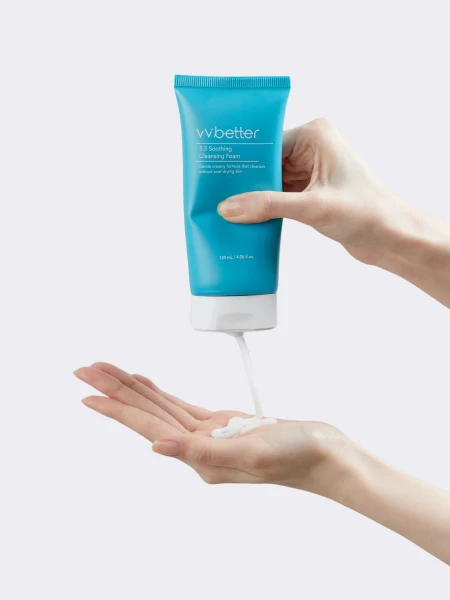 Успокаивающая пенка с растительными экстрактами VVBETTER pH5.5 Soothing Cleansing foam Успокаивающая пенка с растительными экстрактами VVBETTER pH5.5 Soothing Cleansing foam