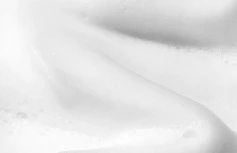 Деликатная очищающая пенка с молочными протеинами VT Barrier Cream Bubble Cleanser