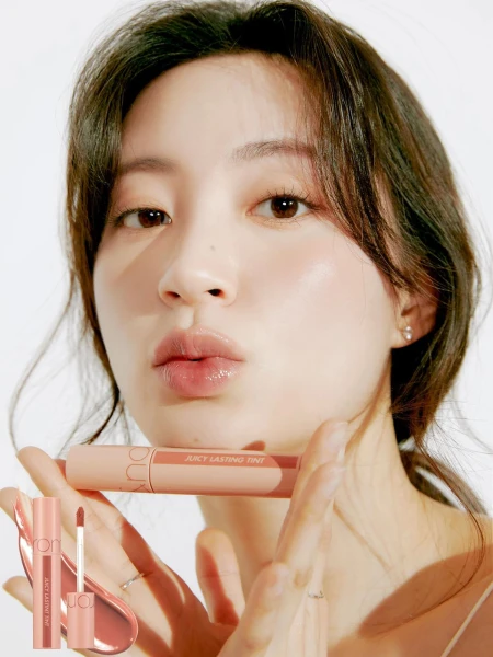 Сочный глянцевый тинт для губ с оттенком мякоти помелло rom&nd Juicy Lasting Tint 22 Pomelo Skin