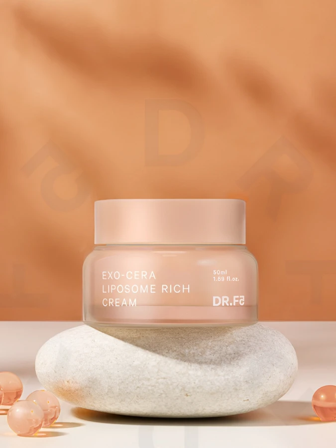 Восстанавливающий крем для лица с церамидами и липосомами DR.F5 EXO-CERA Liposome Rich  Cream