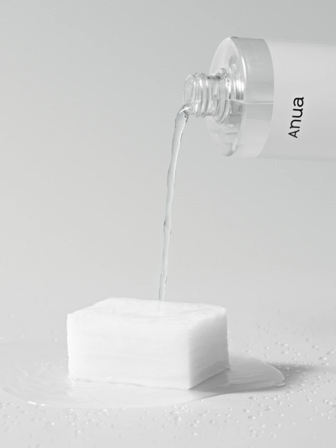 Обновлённая очищающая вода для снятия макияжа с экстрактом хауттюйнии ANUA HeartLeaf Low PH Deep Cleansing Water Обновлённая очищающая вода для снятия макияжа с экстрактом хауттюйнии ANUA HeartLeaf Low PH Deep Cleansing Water