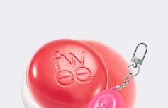 Набор: оттеночное суфле + брелок fwee Lip&Cheek Blurry Pudding Pot Keyring Set CR02 Boy