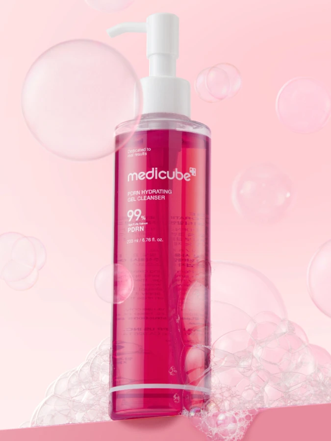 Мягкий гель для умывания с ПДРН Medicube PDRN Hydrating Gel Cleanser
