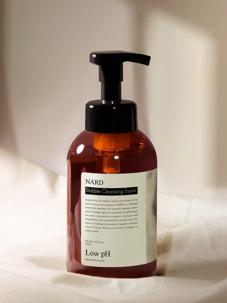 Деликатная пенка-мусс для умывания NARD Low pH Bubble Cleansing Foam