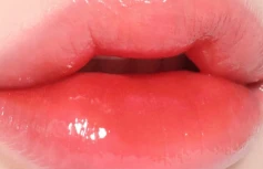 Стойкий глянцевый тинт для губ INGA Water Glow Lip Tint Crush