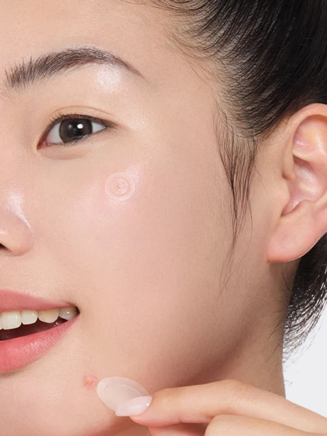 Патчи против воспалений с миндальной кислотой By Wishtrend Mandelic Acid Spot Clearing Patch