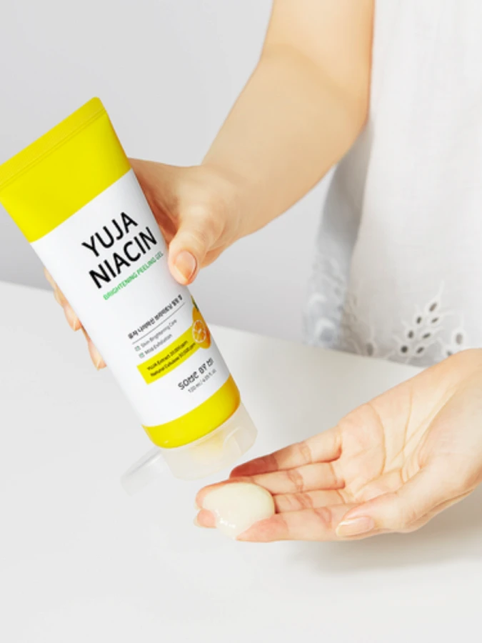 Осветляющий пилинг-гель с экстрактом юдзу Some By Mi Yuja Niacin Brightening Peeling Gel