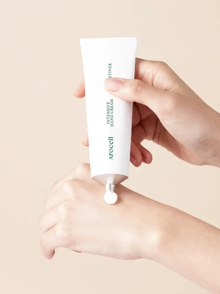 Питательный крем для рук с ароматом ветивера Arocell Intensive Hand Cream 02 Vetiver