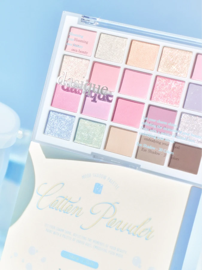 Большая палетка теней для век Dasique Mood Shadow Palette #05 Cotton Powder