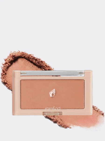 Мягкие спрессованные румяна в тёплом грушевом оттенке rom&nd Better Than Cheek C04 Pear Chip
