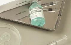 Ампульная сыворотка для сияния кожи MEDI-PEEL Aqua Plus Tox Ampoule