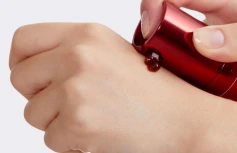 Тонизирующая сыворотка-бустер с растительными экстрактами VT Red Booster Reedle Shot 100