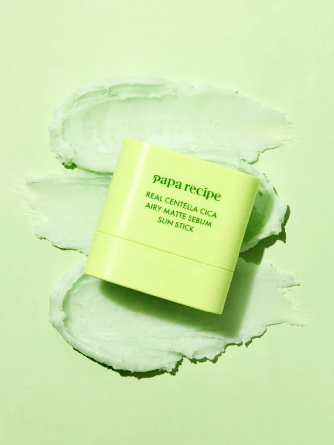 Себорегулирующий солнцезащитный стик с экстрактом центеллы Papa Recipe Real Centella Cica Airy Matte Sebum Sun Stick SPF50+ PA++++