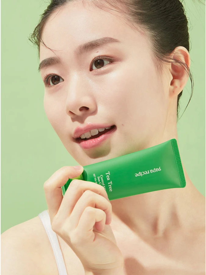 Солнцезащитный крем с экстрактом чайного дерева Papa Recipe Tea Tree Control Mild Sun Cream SPF50+ PA++++ Солнцезащитный крем с экстрактом чайного дерева Papa Recipe Tea Tree Control Mild Sun Cream SPF50+ PA++++