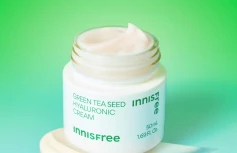 Подарочный набор для ухода за кожей с экстрактом зеленого чая innisfree Moisture Barrier Boosting Set