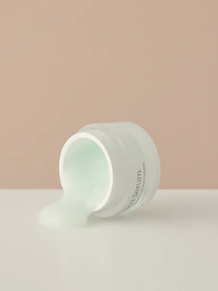 Тонизирующая спрессованная сыворотка-крем мини Blithe Pressed Serum Crystal Iceplant Тонизирующая спрессованная сыворотка-крем мини Blithe Pressed Serum Crystal Iceplant