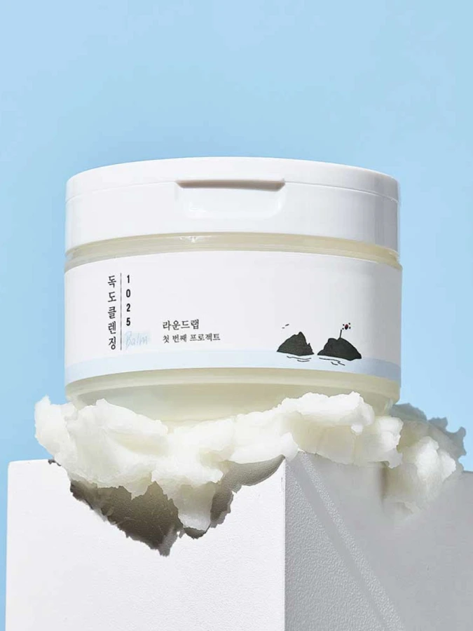 Очищающий гидрофильный бальзам с морской водой Round Lab 1025 Dokdo Cleansing Balm
