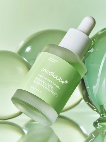 Успокаивающая сыворотка с экстрактом центеллы и чайного дерева Medicube Exosome Cica Serum Успокаивающая сыворотка с экстрактом центеллы и чайного дерева Medicube Exosome Cica Serum
