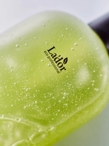 Парфюмированный кератиновый бесщелочной шампунь La’dor pH6.0 Keratin LPP Shampoo Movet