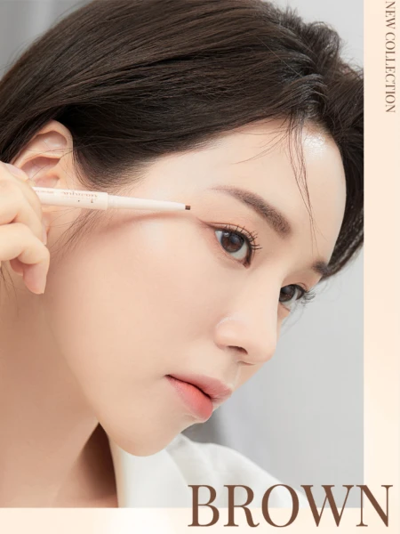 Гелевая подводка для век в формате карандаша в коричневом оттенке Dasique Slim Gel Eyeliner #03 Brown Гелевая подводка для век в формате карандаша в коричневом оттенке Dasique Slim Gel Eyeliner #03 Brown