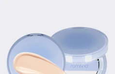 Тональный кушон с влажным финишем в светлом оттенке rom&nd Bare Water Cushion 01 Porcelain 17 SPF38 PA++++