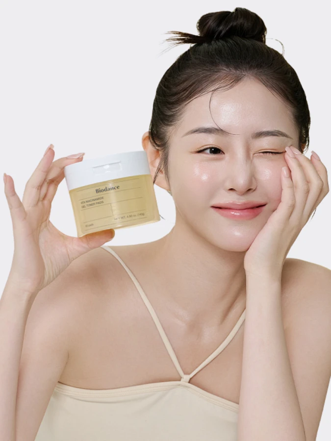 Осветляющие гелевые тонер-диски для лица с ниацинамидом Biodance Vita Niacinamide Gel Toner Pads